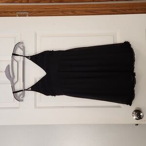 TRIXXI medium black sleeveless short dress